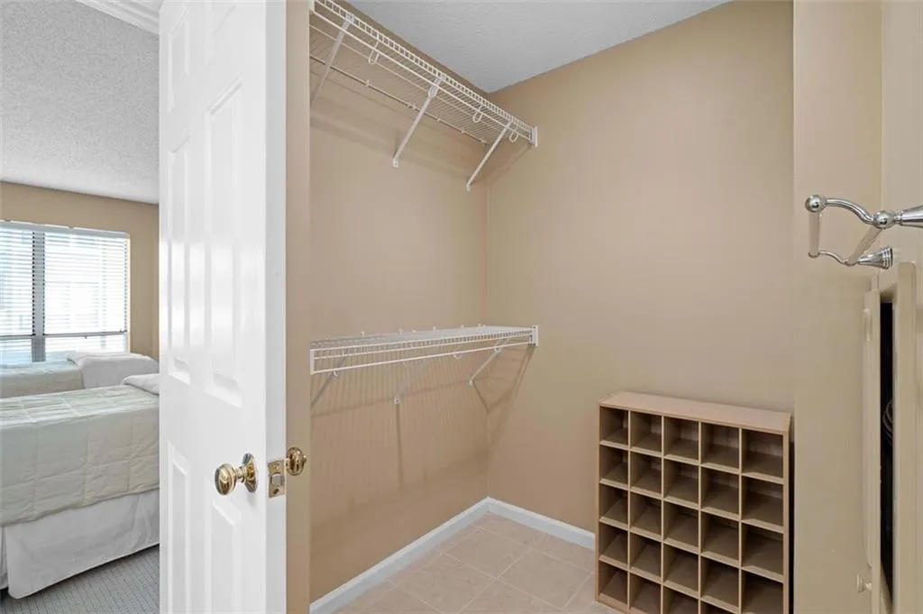 244 13th Street Ne Unit 107, Atlanta, Georgia 30309, 1 Bedroom Bedrooms, ,1 BathroomBathrooms,Residential,For Sale,244 13th Street Ne Unit 107,7651077