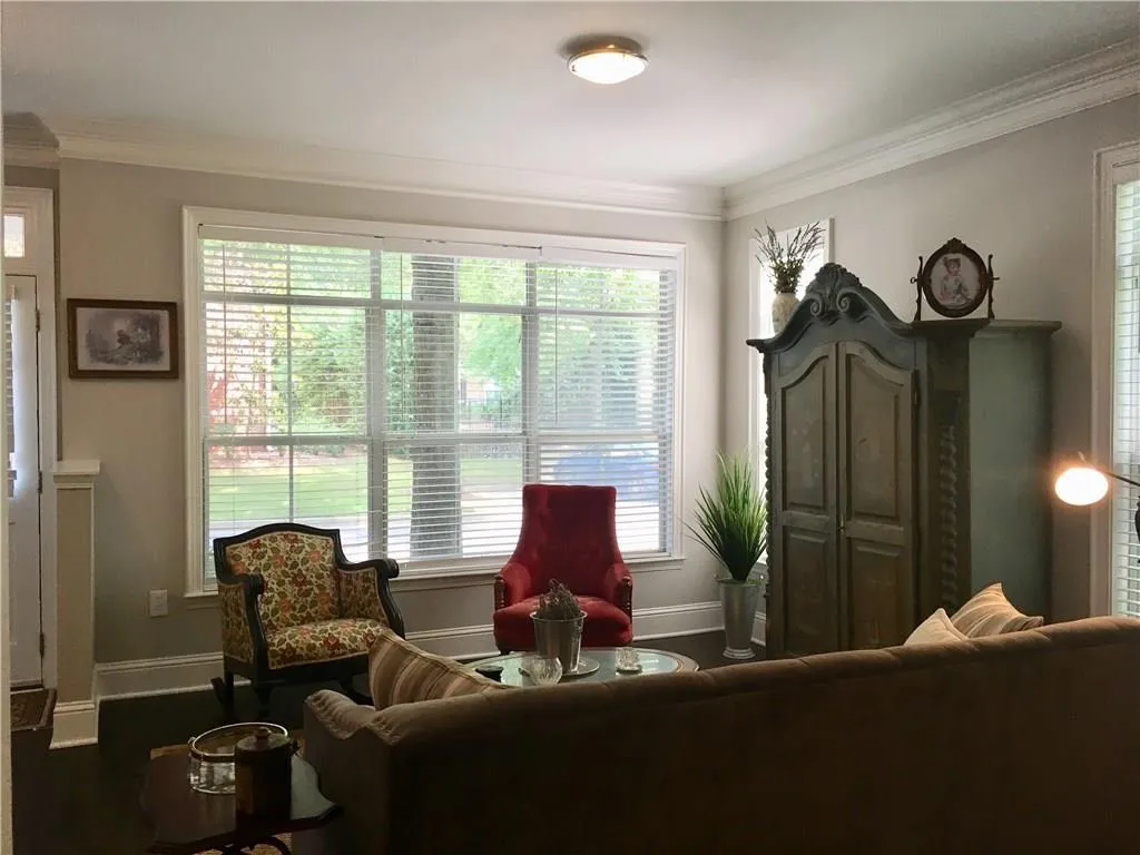 1187 Glenridge Place Ne, Atlanta, Georgia 30342, 3 Bedrooms Bedrooms, ,2 BathroomsBathrooms,Residential,Sold,1187 Glenridge Place Ne,6025801