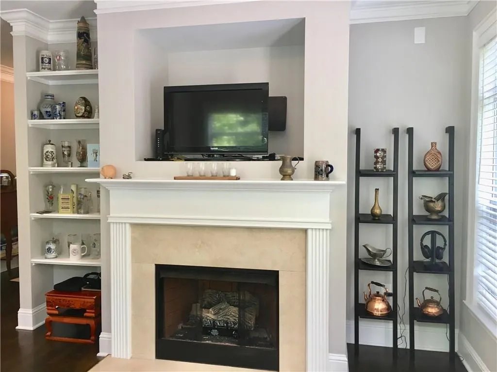 1187 Glenridge Place Ne, Atlanta, Georgia 30342, 3 Bedrooms Bedrooms, ,2 BathroomsBathrooms,Residential,Sold,1187 Glenridge Place Ne,6025801