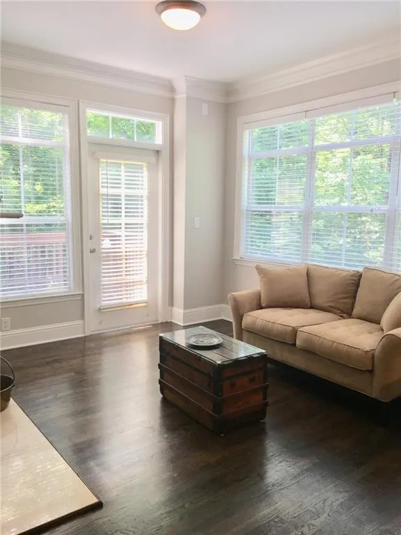 1187 Glenridge Place Ne, Atlanta, Georgia 30342, 3 Bedrooms Bedrooms, ,2 BathroomsBathrooms,Residential,Sold,1187 Glenridge Place Ne,6025801