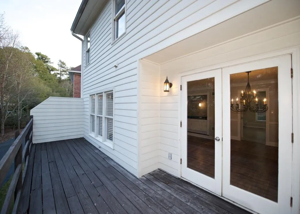 28 Huntington Place Drive, Sandy Springs, Georgia 30350, 3 Bedrooms Bedrooms, ,2 BathroomsBathrooms,Residential,Sold,28 Huntington Place Drive,5934309