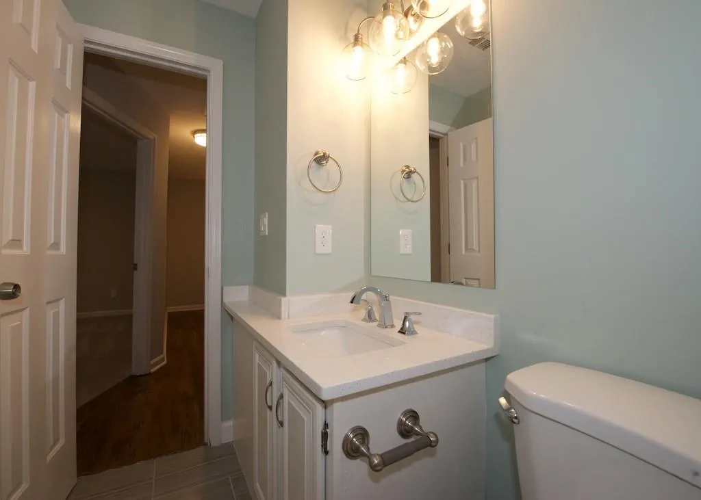 28 Huntington Place Drive, Sandy Springs, Georgia 30350, 3 Bedrooms Bedrooms, ,2 BathroomsBathrooms,Residential,Sold,28 Huntington Place Drive,5934309