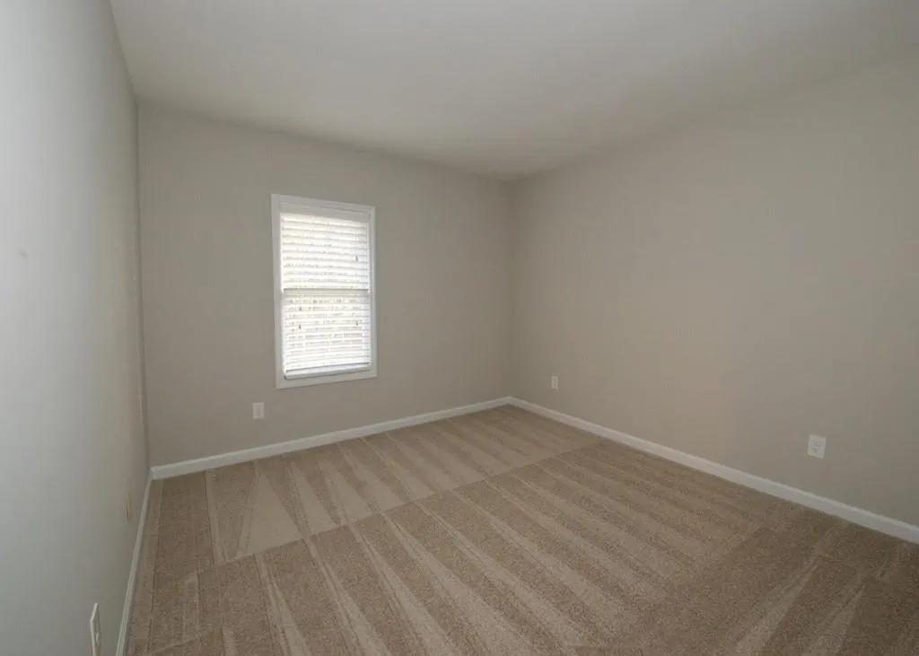 28 Huntington Place Drive, Sandy Springs, Georgia 30350, 3 Bedrooms Bedrooms, ,2 BathroomsBathrooms,Residential,Sold,28 Huntington Place Drive,5934309