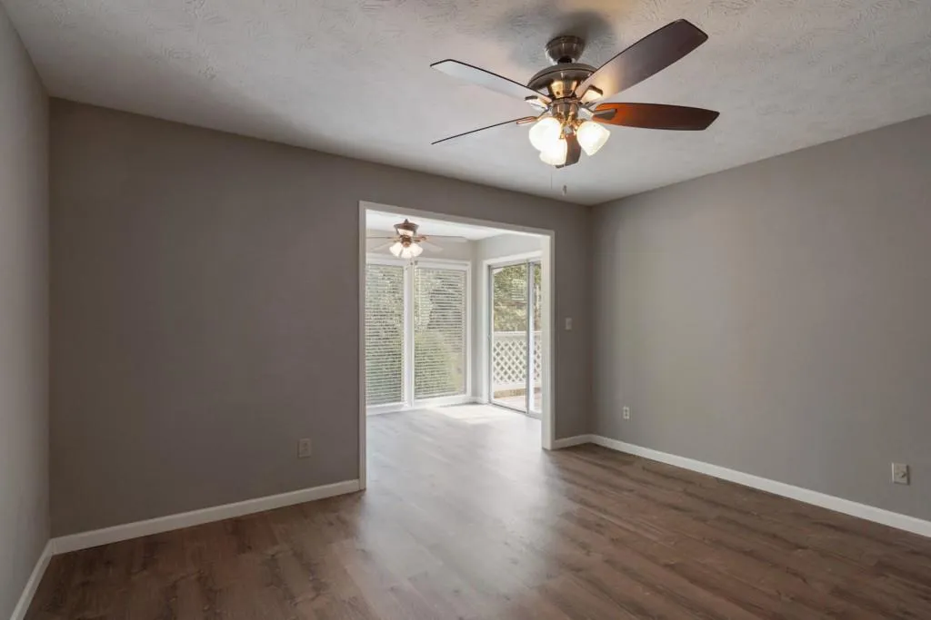 1310 Natchez Trace, Sandy Springs, Georgia 30350, 2 Bedrooms Bedrooms, ,1 BathroomBathrooms,Residential,Sold,1310 Natchez Trace,6877142
