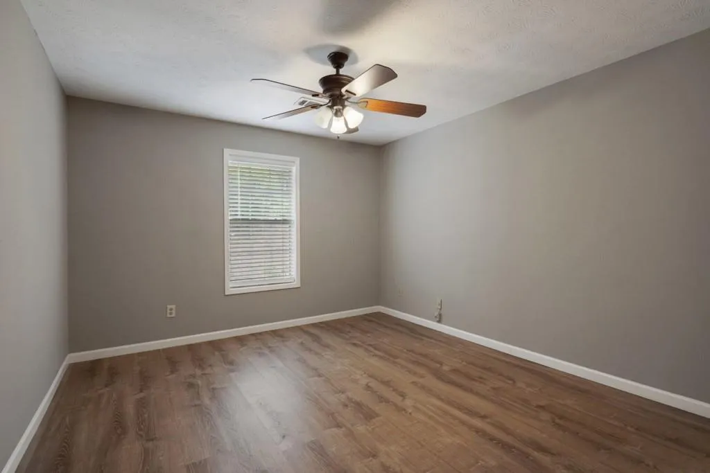 1310 Natchez Trace, Sandy Springs, Georgia 30350, 2 Bedrooms Bedrooms, ,1 BathroomBathrooms,Residential,Sold,1310 Natchez Trace,6877142