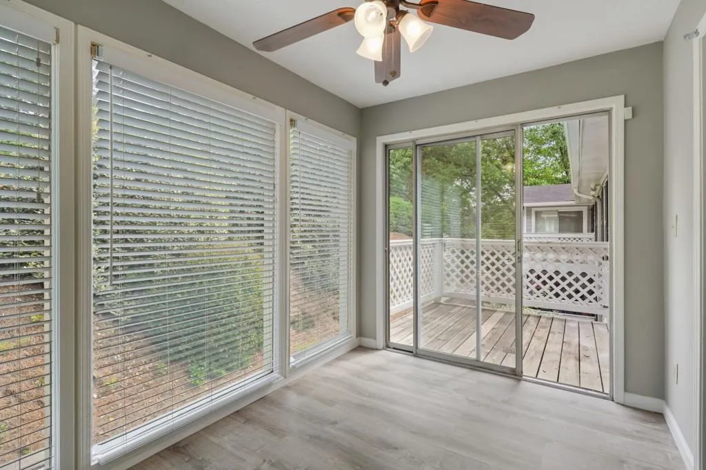 1310 Natchez Trace, Sandy Springs, Georgia 30350, 2 Bedrooms Bedrooms, ,1 BathroomBathrooms,Residential,Sold,1310 Natchez Trace,6877142