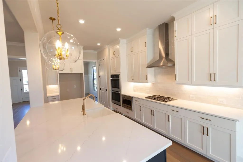 Johns Creek, GA 30097