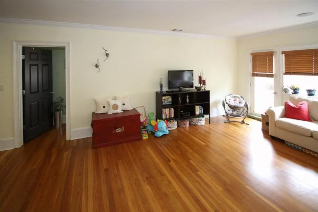 32 28th Street Nw Unit 302, Atlanta, Georgia 30309, 2 Bedrooms Bedrooms, ,2 BathroomsBathrooms,Residential,Sold,32 28th Street Nw Unit 302,5685932