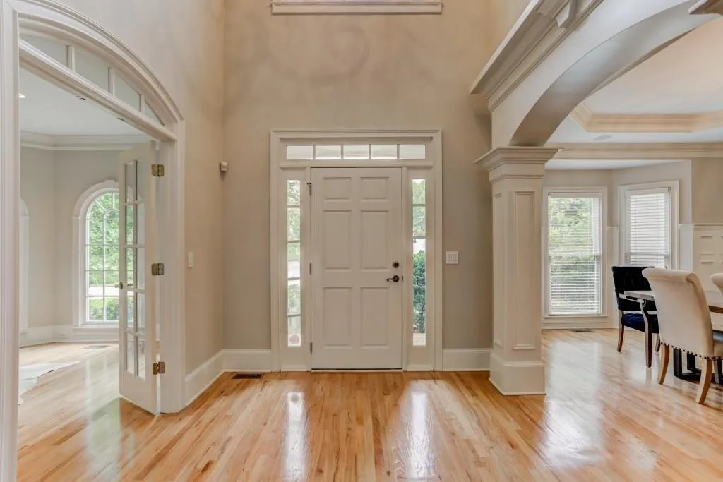 740 Latour Drive, Sandy Springs, Georgia 30350, 5 Bedrooms Bedrooms, ,3 BathroomsBathrooms,Residential,Sold,740 Latour Drive,6114763