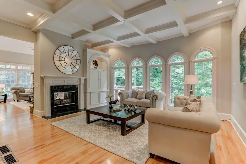 740 Latour Drive, Sandy Springs, Georgia 30350, 5 Bedrooms Bedrooms, ,3 BathroomsBathrooms,Residential,Sold,740 Latour Drive,6114763