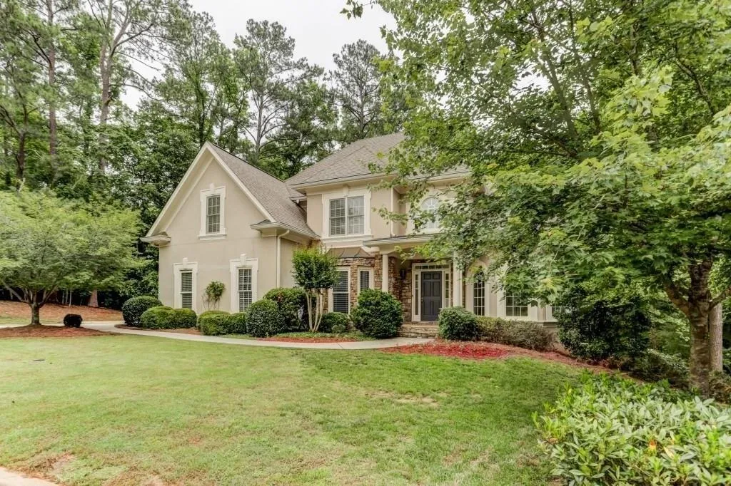 740 Latour Drive, Sandy Springs, Georgia 30350, 5 Bedrooms Bedrooms, ,3 BathroomsBathrooms,Residential,Sold,740 Latour Drive,6114763