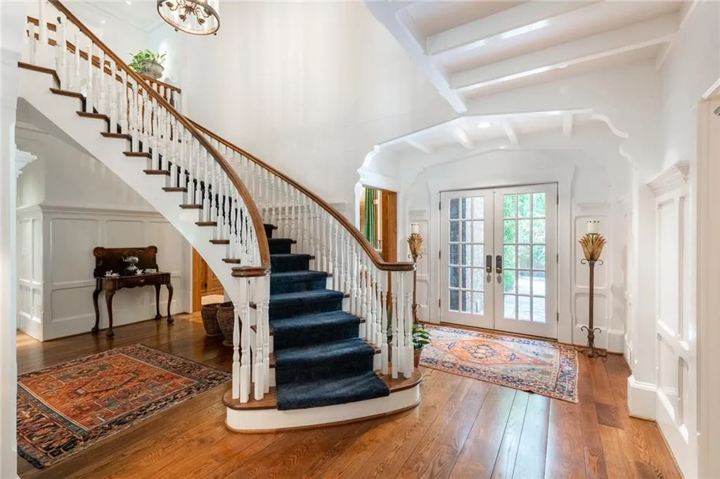 50 Cates Ridge Road, Sandy Springs, Georgia 30327, 7 Bedrooms Bedrooms, ,8 BathroomsBathrooms,Residential,Sold,50 Cates Ridge Road,6886698