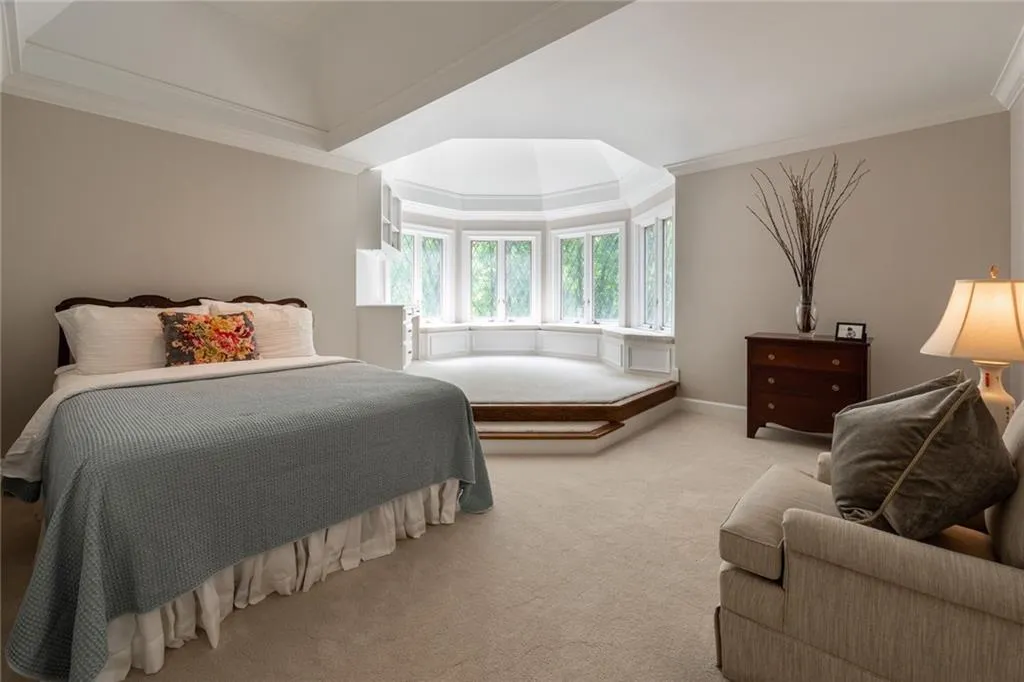 50 Cates Ridge Road, Sandy Springs, Georgia 30327, 7 Bedrooms Bedrooms, ,8 BathroomsBathrooms,Residential,Sold,50 Cates Ridge Road,6886698