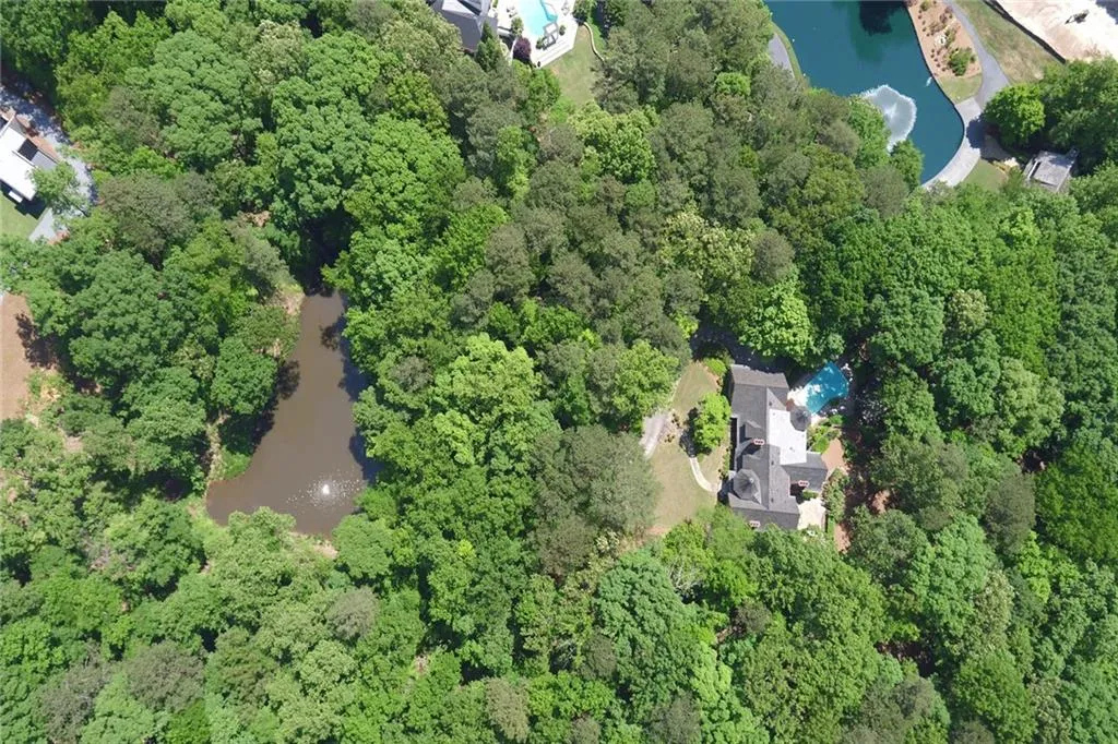 50 Cates Ridge Road, Sandy Springs, Georgia 30327, 7 Bedrooms Bedrooms, ,8 BathroomsBathrooms,Residential,Sold,50 Cates Ridge Road,6886698