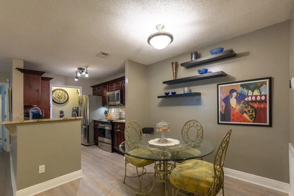 3108 Santa Fe Parkway, Sandy Springs, Georgia 30350, 2 Bedrooms Bedrooms, ,2 BathroomsBathrooms,Residential,Sold,3108 Santa Fe Parkway,6002335