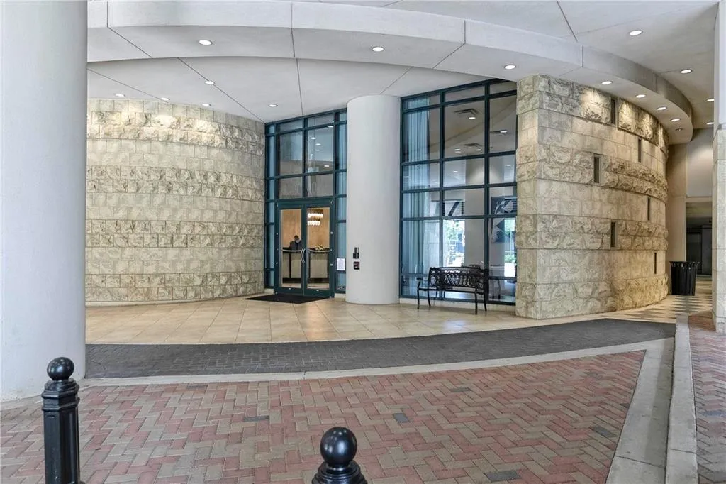 3040 Peachtree Road Nw Unit 1509, Atlanta, Georgia 30305, 1 Bedroom Bedrooms, ,1 BathroomBathrooms,Residential,For Sale,3040 Peachtree Road Nw Unit 1509,7540720