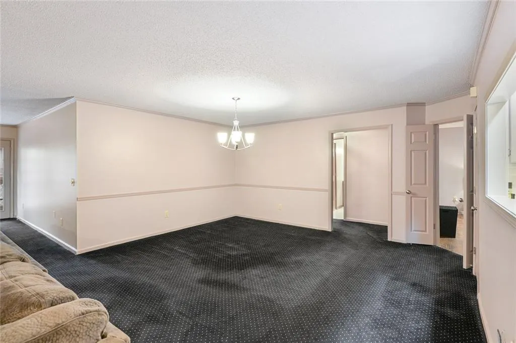907 Hollyfax Circle Unit 907, Sandy Springs, Georgia 30328, 2 Bedrooms Bedrooms, ,2 BathroomsBathrooms,Residential,Sold,907 Hollyfax Circle Unit 907,6035062