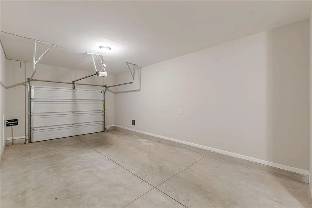 3651 Allegretto Circle, Atlanta, Georgia 30339, 2 Bedrooms Bedrooms, 0 ,2 BathroomsBathrooms,Residential,For Sale,3651 Allegretto Circle,7749746