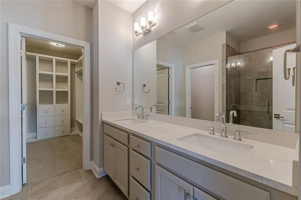 3651 Allegretto Circle, Atlanta, Georgia 30339, 2 Bedrooms Bedrooms, 0 ,2 BathroomsBathrooms,Residential,For Sale,3651 Allegretto Circle,7749746