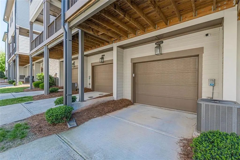 3651 Allegretto Circle, Atlanta, Georgia 30339, 2 Bedrooms Bedrooms, 0 ,2 BathroomsBathrooms,Residential,For Sale,3651 Allegretto Circle,7749746