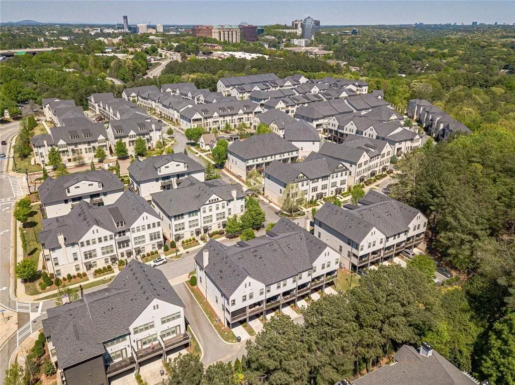 3651 Allegretto Circle, Atlanta, Georgia 30339, 2 Bedrooms Bedrooms, 0 ,2 BathroomsBathrooms,Residential,For Sale,3651 Allegretto Circle,7749746