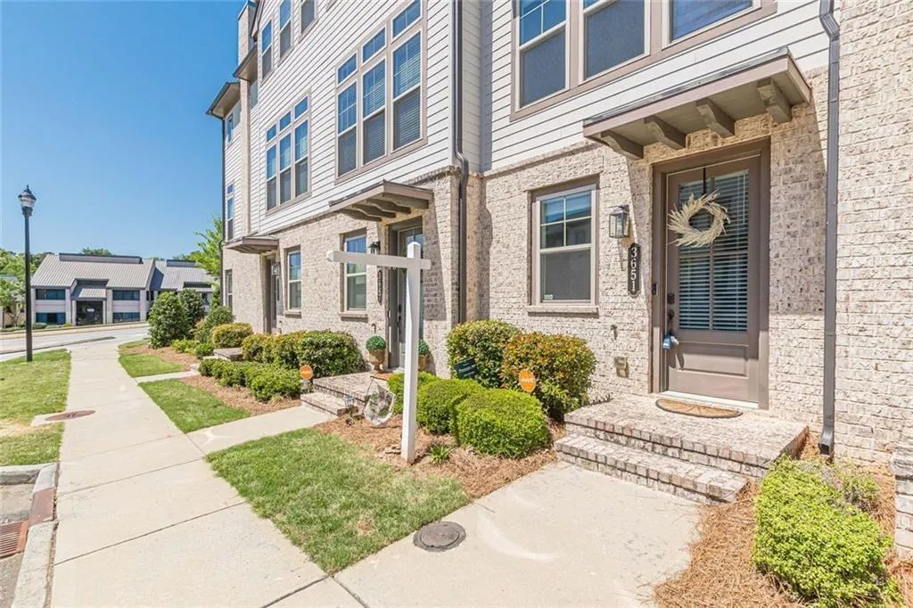 3651 Allegretto Circle, Atlanta, Georgia 30339, 2 Bedrooms Bedrooms, 0 ,2 BathroomsBathrooms,Residential,For Sale,3651 Allegretto Circle,7749746