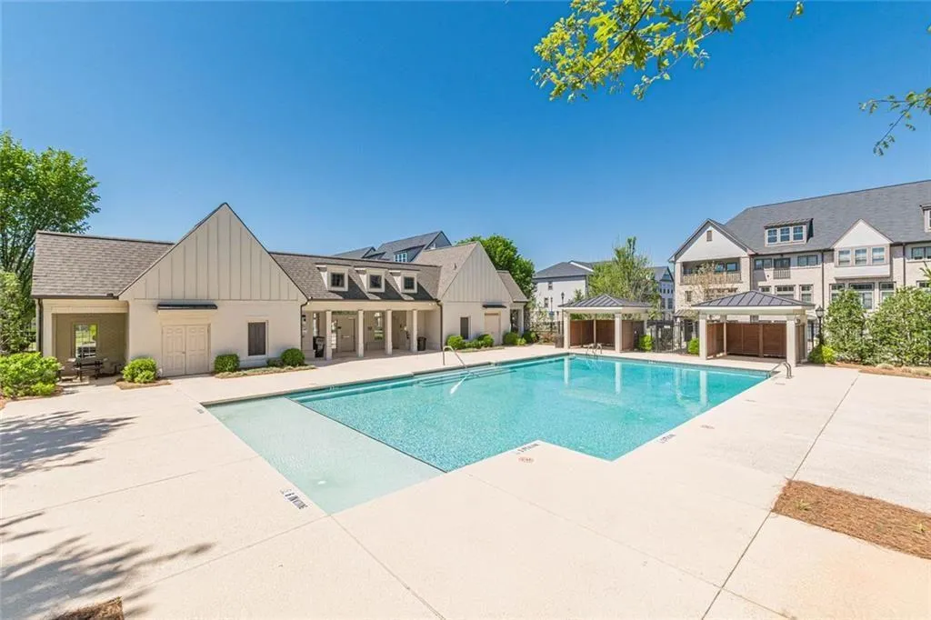 3651 Allegretto Circle, Atlanta, Georgia 30339, 2 Bedrooms Bedrooms, 0 ,2 BathroomsBathrooms,Residential,For Sale,3651 Allegretto Circle,7749746