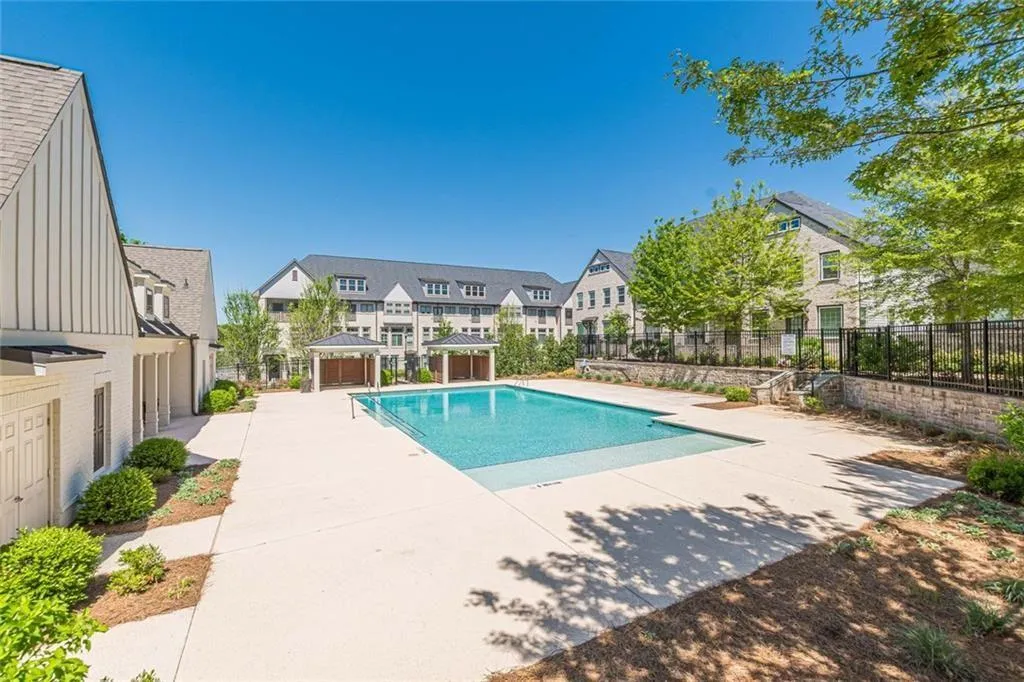3651 Allegretto Circle, Atlanta, Georgia 30339, 2 Bedrooms Bedrooms, 0 ,2 BathroomsBathrooms,Residential,For Sale,3651 Allegretto Circle,7749746