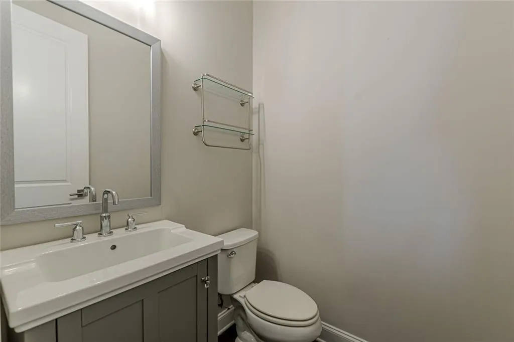 3651 Allegretto Circle, Atlanta, Georgia 30339, 2 Bedrooms Bedrooms, 0 ,2 BathroomsBathrooms,Residential,For Sale,3651 Allegretto Circle,7749746