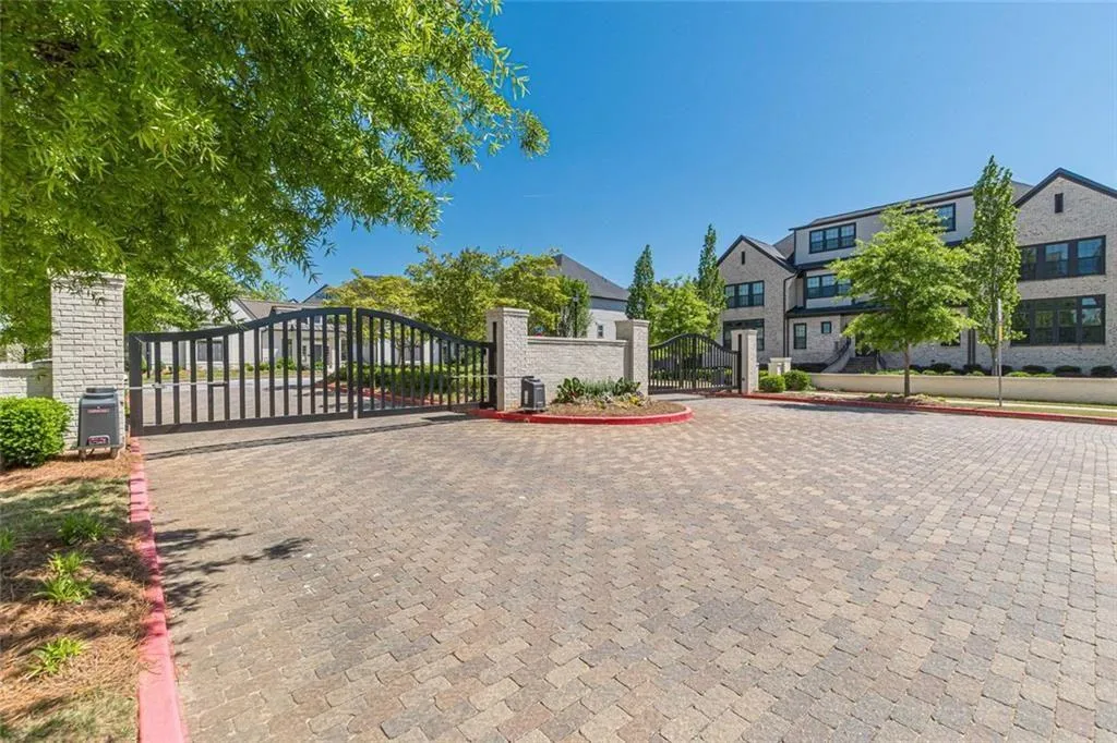 3651 Allegretto Circle, Atlanta, Georgia 30339, 2 Bedrooms Bedrooms, 0 ,2 BathroomsBathrooms,Residential,For Sale,3651 Allegretto Circle,7749746