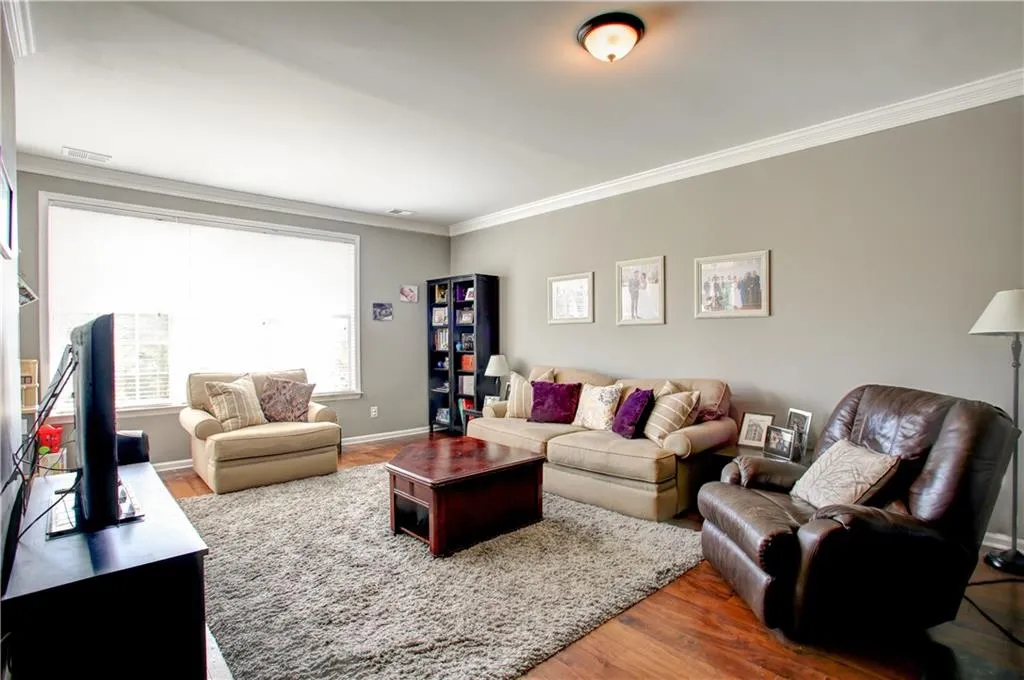 3691 Chattahoochee Summit Drive Se Unit 18, Atlanta, Georgia 30339, 4 Bedrooms Bedrooms, ,3 BathroomsBathrooms,Residential,Sold,3691 Chattahoochee Summit Drive Se Unit 18,5952166