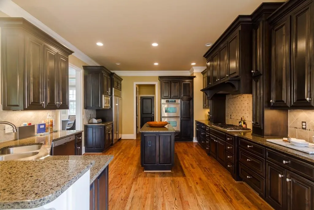 7745 Marsh Court, Sandy Springs, Georgia 30328, 5 Bedrooms Bedrooms, ,4 BathroomsBathrooms,Residential,Sold,7745 Marsh Court,5772541