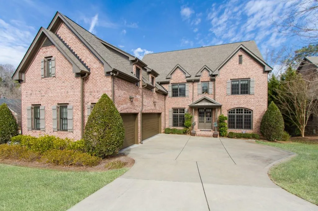 7745 Marsh Court, Sandy Springs, Georgia 30328, 5 Bedrooms Bedrooms, ,4 BathroomsBathrooms,Residential,Sold,7745 Marsh Court,5772541