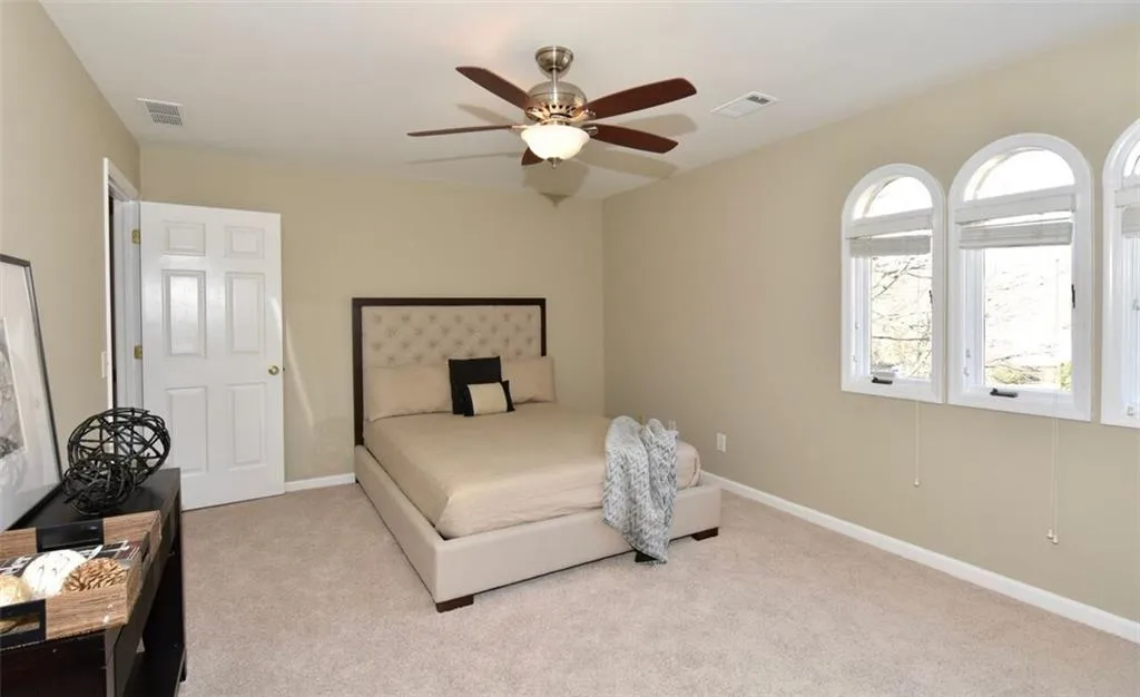 280 Landfall Road, Sandy Springs, Georgia 30328, 5 Bedrooms Bedrooms, ,3 BathroomsBathrooms,Residential,Sold,280 Landfall Road,5612719