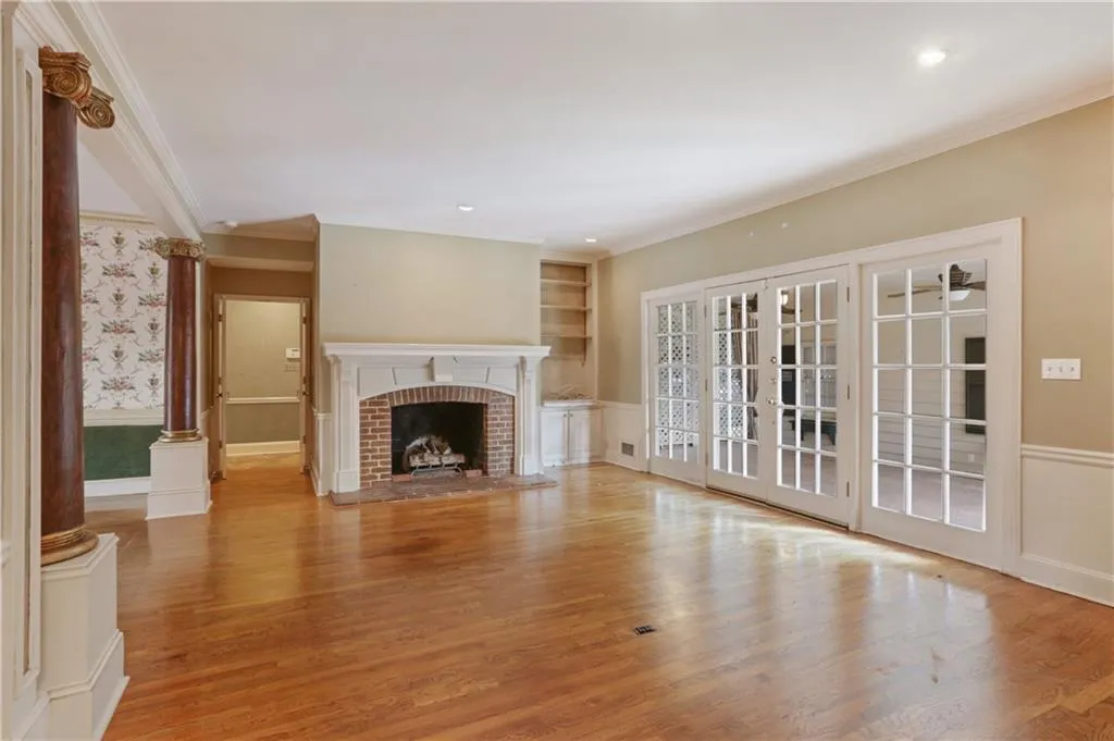6250 Riverside Drive, Sandy Springs, Georgia 30328, 6 Bedrooms Bedrooms, ,4 BathroomsBathrooms,Residential,Sold,6250 Riverside Drive,6799839