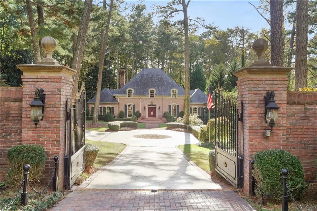 6250 Riverside Drive, Sandy Springs, Georgia 30328, 6 Bedrooms Bedrooms, ,4 BathroomsBathrooms,Residential,Sold,6250 Riverside Drive,6799839 6250 Riverside Drive, Sandy Springs, Georgia 30328, 6 Bedrooms Bedrooms, ,4 BathroomsBathrooms,Residential,Sold,6250 Riverside Drive,6799839