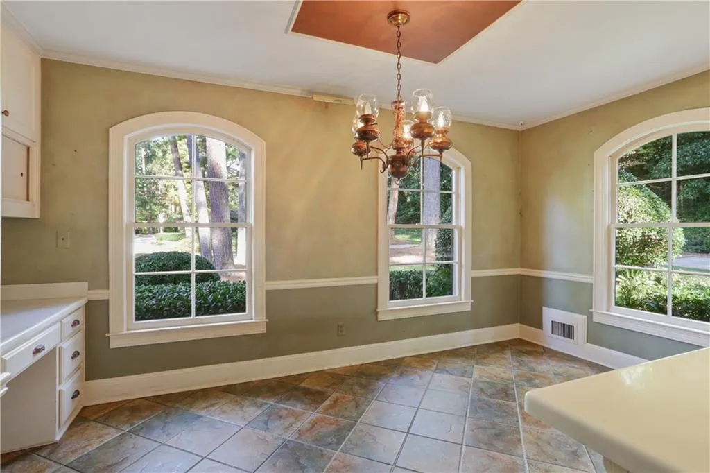 6250 Riverside Drive, Sandy Springs, Georgia 30328, 6 Bedrooms Bedrooms, ,4 BathroomsBathrooms,Residential,Sold,6250 Riverside Drive,6799839