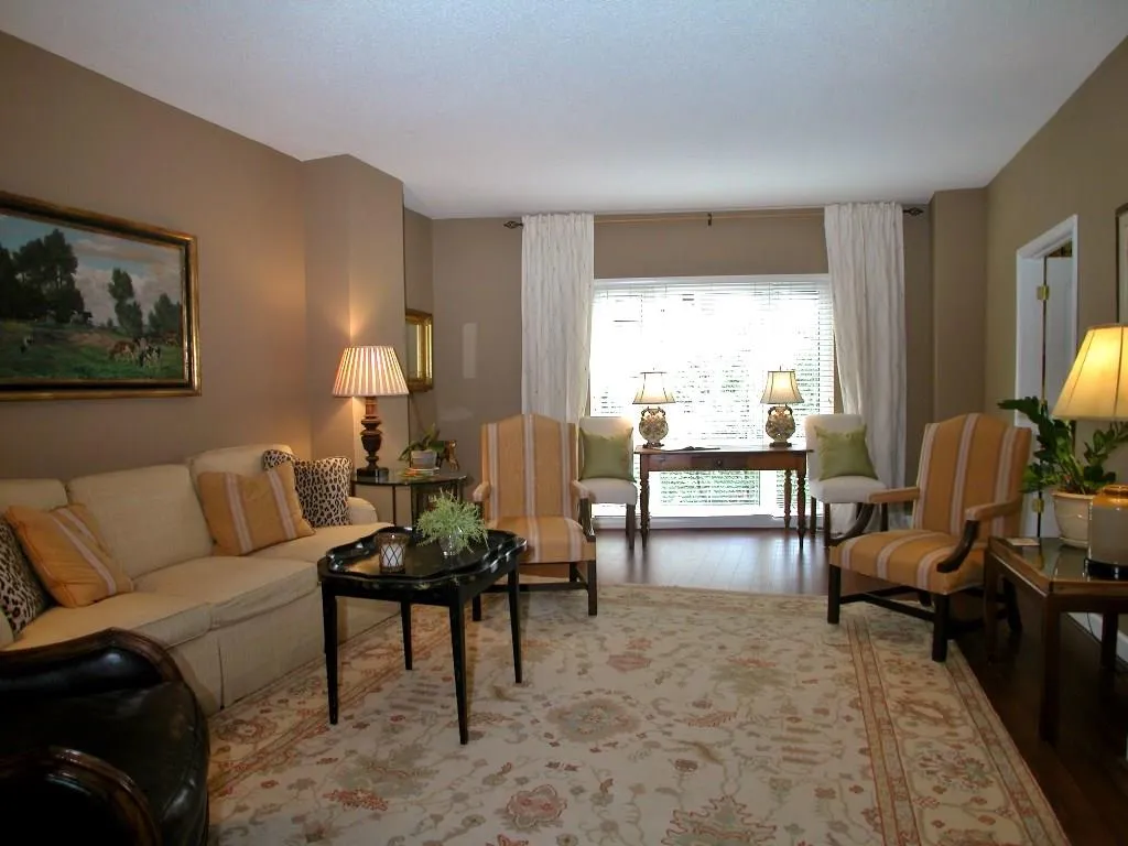 3475 Oak Valley Road Unit 280, Atlanta, Georgia 30326, 1 Bedroom Bedrooms, ,1 BathroomBathrooms,Residential,Sold,3475 Oak Valley Road Unit 280,5591927