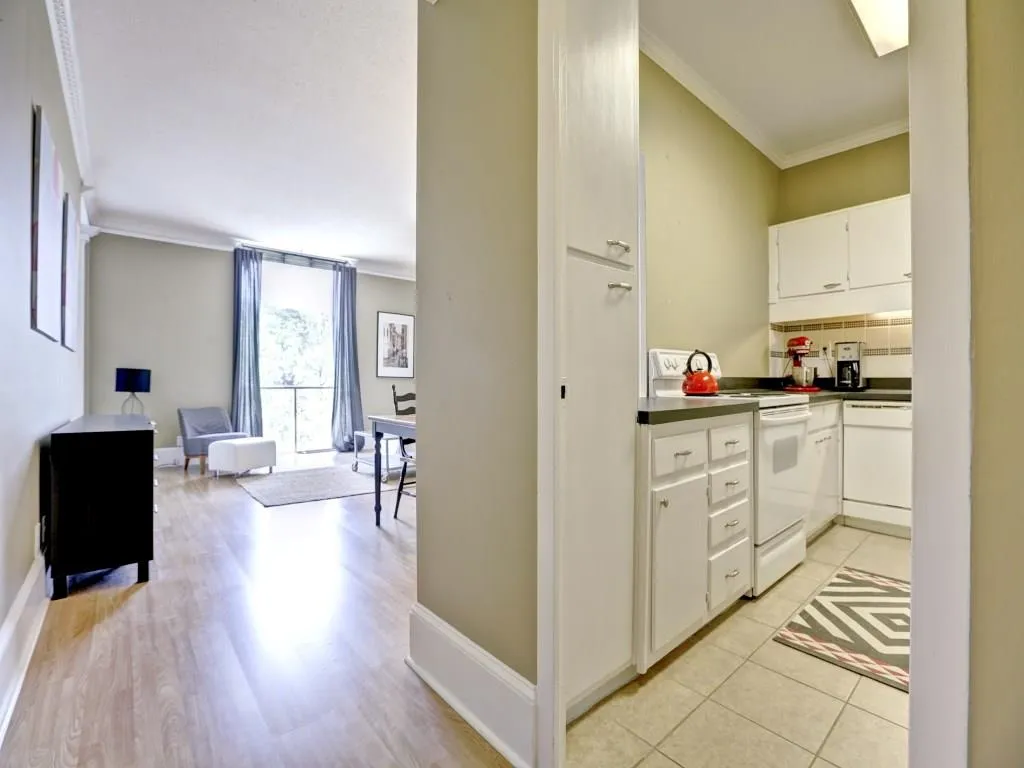 130 26th Street Nw Unit 503, Atlanta, Georgia 30309, 1 Bedroom Bedrooms, ,1 BathroomBathrooms,Residential,Sold,130 26th Street Nw Unit 503,5709865