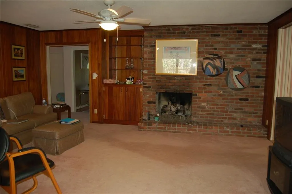 1120 Kingston Drive, Atlanta, Georgia 30342, 5 Bedrooms Bedrooms, ,2 BathroomsBathrooms,Residential,Sold,1120 Kingston Drive,5831251