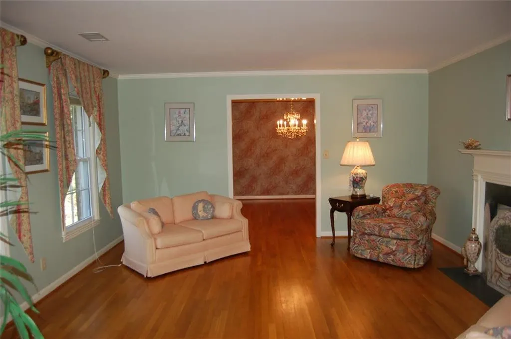 1120 Kingston Drive, Atlanta, Georgia 30342, 5 Bedrooms Bedrooms, ,2 BathroomsBathrooms,Residential,Sold,1120 Kingston Drive,5831251