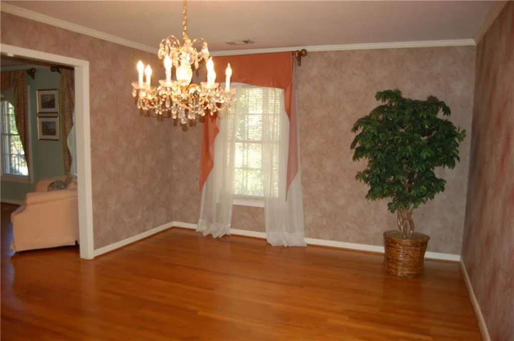 1120 Kingston Drive, Atlanta, Georgia 30342, 5 Bedrooms Bedrooms, ,2 BathroomsBathrooms,Residential,Sold,1120 Kingston Drive,5831251