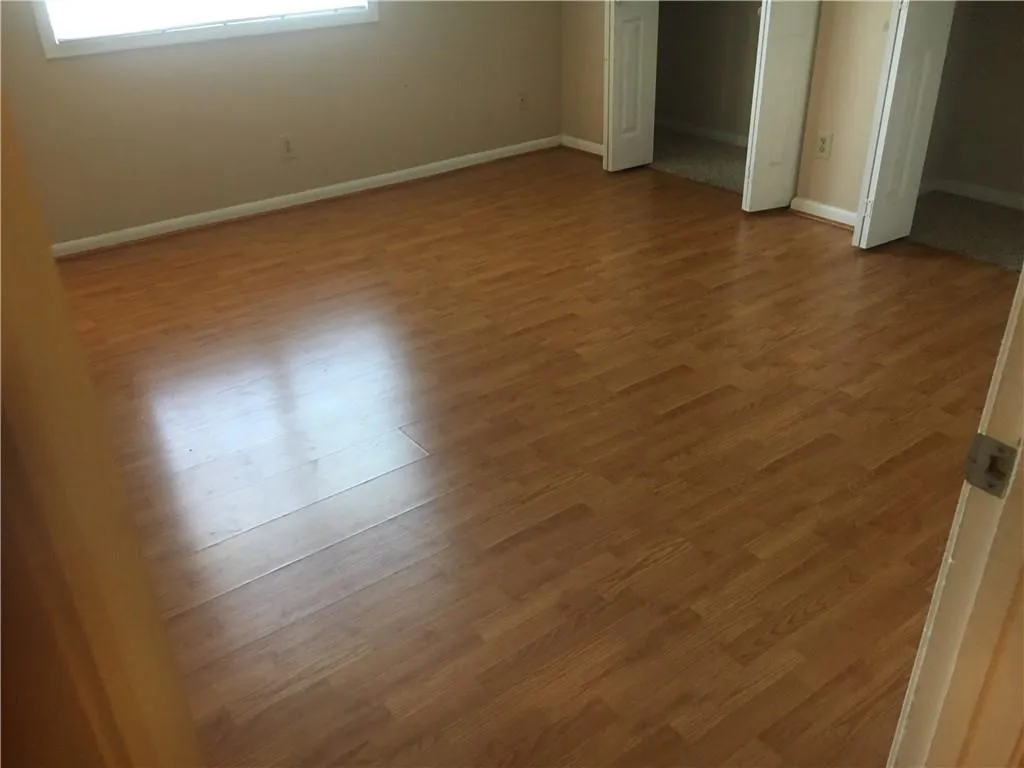 6900 Roswell Road Ne Unit D5, Sandy Springs, Georgia 30328, 3 Bedrooms Bedrooms, ,2 BathroomsBathrooms,Residential,Sold,6900 Roswell Road Ne Unit D5,7020177