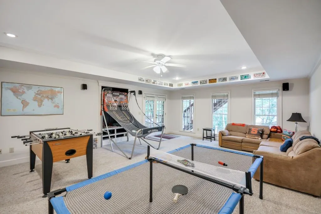 120 Wing Mill Road, Sandy Springs, Georgia 30350, 5 Bedrooms Bedrooms, ,4 BathroomsBathrooms,Residential,Sold,120 Wing Mill Road,6569508