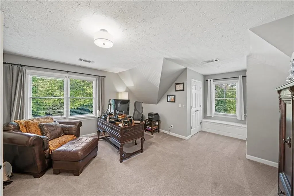 1880 Redbourne Drive, Atlanta, Georgia 30350, 5 Bedrooms Bedrooms, ,4 BathroomsBathrooms,Residential,Sold,1880 Redbourne Drive,7571131