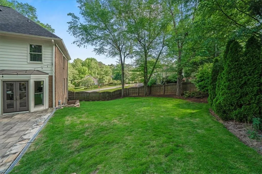 1880 Redbourne Drive, Atlanta, Georgia 30350, 5 Bedrooms Bedrooms, ,4 BathroomsBathrooms,Residential,Sold,1880 Redbourne Drive,7571131