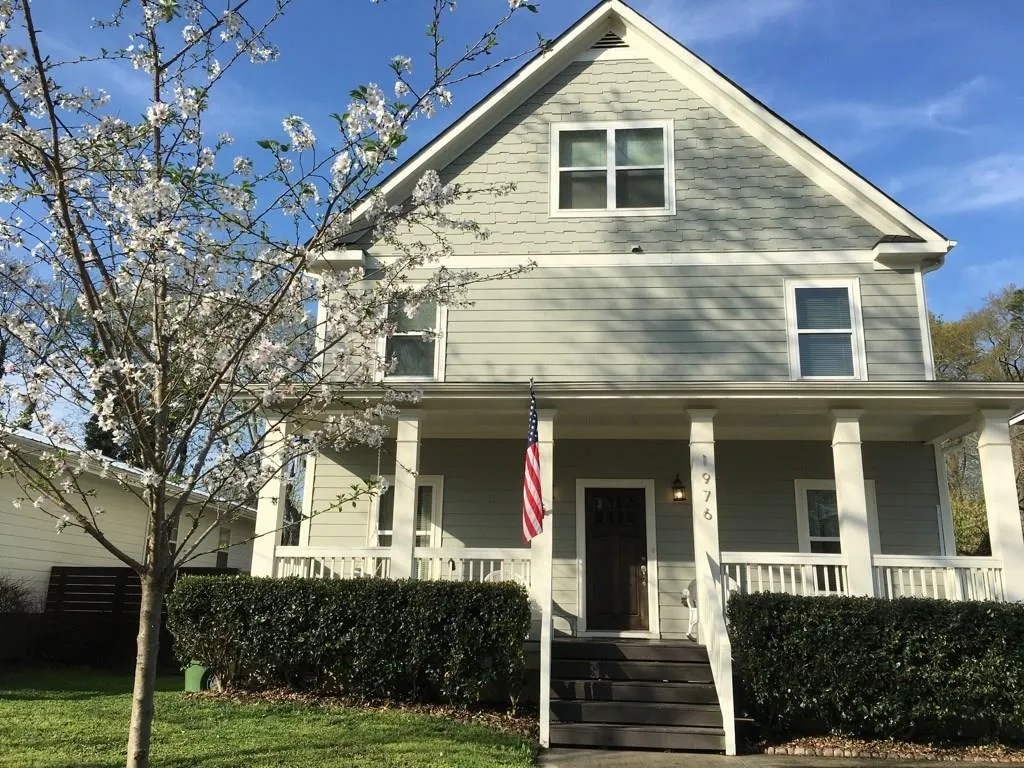 1976 Main Street Nw, Atlanta, Georgia 30318, 4 Bedrooms Bedrooms, ,2 BathroomsBathrooms,Residential,Sold,1976 Main Street Nw,5811866
