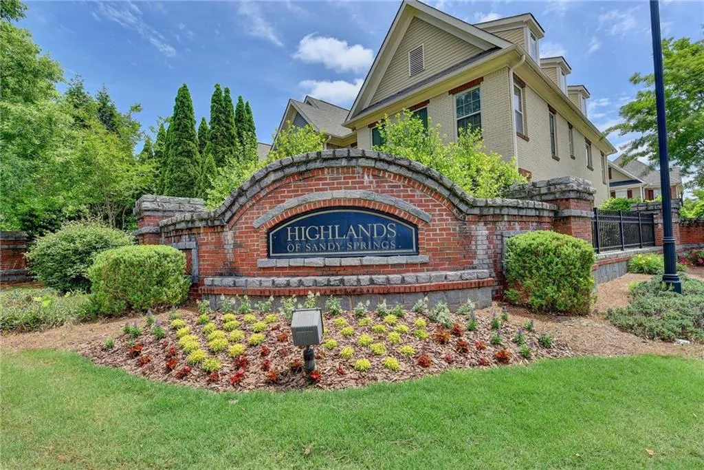 7605 Glisten Avenue, Atlanta, Georgia 30328, 4 Bedrooms Bedrooms, ,3 BathroomsBathrooms,Residential,Sold,7605 Glisten Avenue,7054994