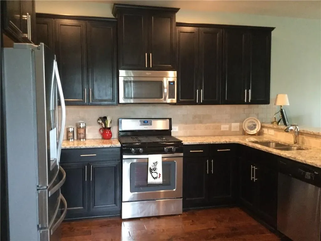 7500 Stoneridge Drive, Atlanta, Georgia 30328, 3 Bedrooms Bedrooms, ,3 BathroomsBathrooms,Residential,Sold,7500 Stoneridge Drive,5918285