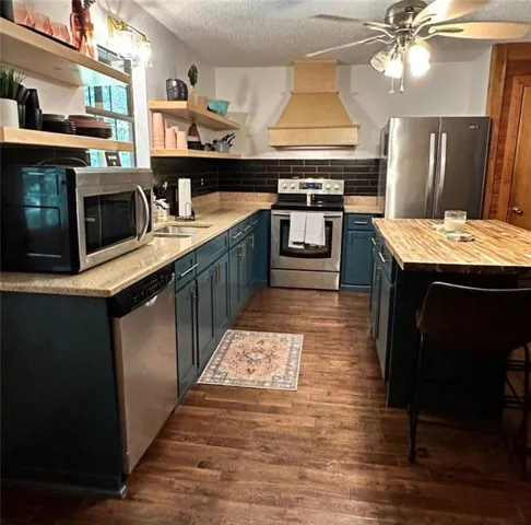 1170